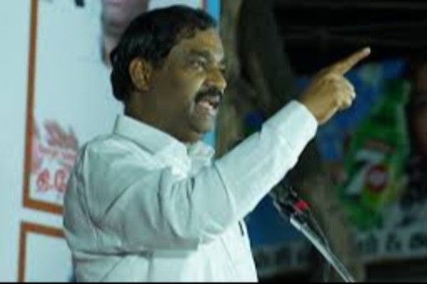 “தமிழகத்தில் நெடுஞ்சாலை முதல் மருத்துவமனை வரை இந்தியின் ஆதிக்கமா?”