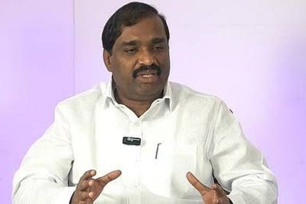 “மருத்துவப் பணியாளர்களின் அடிப்படை உரிமைகளை கூட உறுதி செய்யாதது மக்கள் நல அரசா?” 