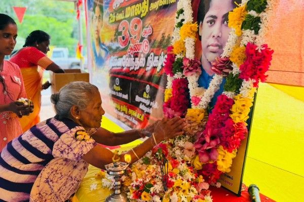 முதல் பெண் மாவீரர் மாலதியின் 39 ஆம் ஆண்டு நினைவுநாள் நிகழ்வு கிளிநொச்சியில் உணர்வுபூர்வம்!    