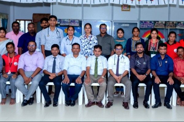 வல்வெட்டித்துறையில் மாபெரும் இலவச மருத்துவ முகாம்  