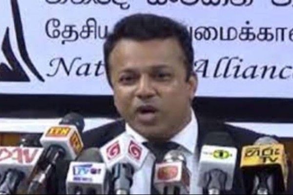 நாமல் ராஜபக்‌ஷவின் கைது திட்டமிட்ட அரசியல் பழிவாங்கல் - மனோஜ் கமகே விசனம்