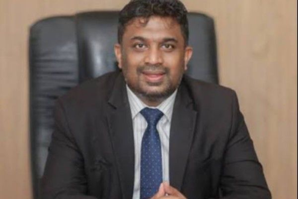  ஹபீப் ரிபான் நாடாளுமன்ற உறுப்பினராக பதவிப்பிரமாணம்