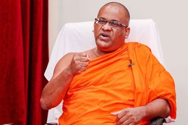 ஞானசார தேரருக்கு ஜனாதிபதி மன்னிப்பு வழங்க கோரி 4 இலட்சத்துக்கும் அதிகமான கையெழுத்துகள்!