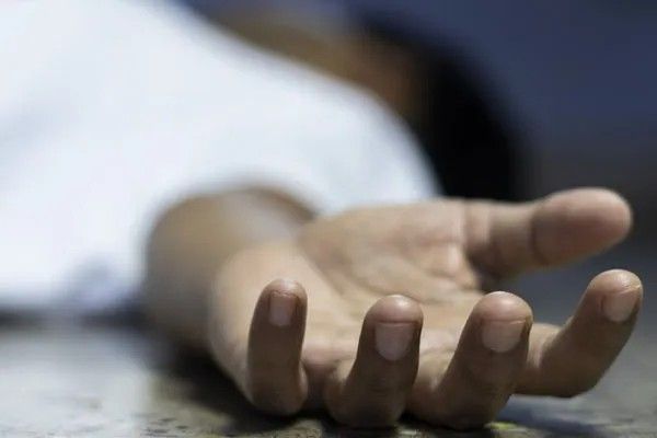 லொறி மோதி பாடசாலை ஆசிரியர் உயிரிழப்பு 
