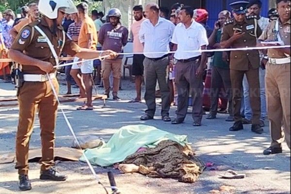 ஆசிரியர் தினத்தில் சோகம்: லொறி மோதி ஆசிரியை உயிரிழப்பு 