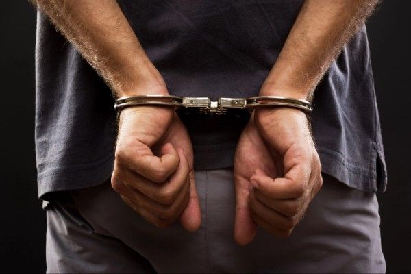 நாவலப்பிட்டியில் போதைப்பொருளுடன் 12 இளைஞர்கள் கைது!