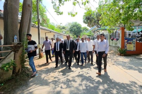  கல்முனை வைத்தியசாலை பணிப்பாளர் வழக்கு : அர்ச்சுனா உட்பட 3 பேரை  ஆஜராகுமாறு உத்தரவு 