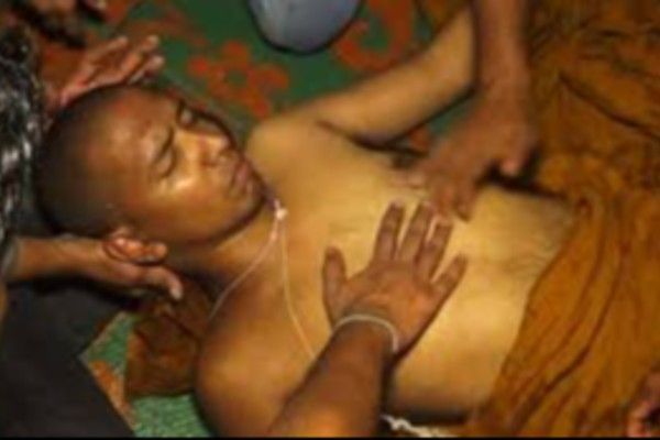ஞானசார தேரரை விடுவிக்கக் கோரி போராட்டம்: பலாங்கொட கஸ்ஸப தேரர் வைத்தியசாலையில் அனுமதி
