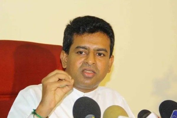 அரசாங்கத்தின் தோல்வியால் நாடு கடும் நெருக்கடியில்!