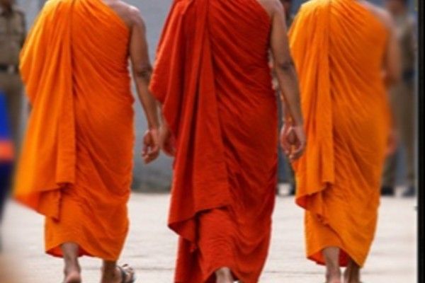 சிறைக்கைதிகளான மதத் தலைவர்களின்  உடைகள் -புதிய விதிமுறைகள்!