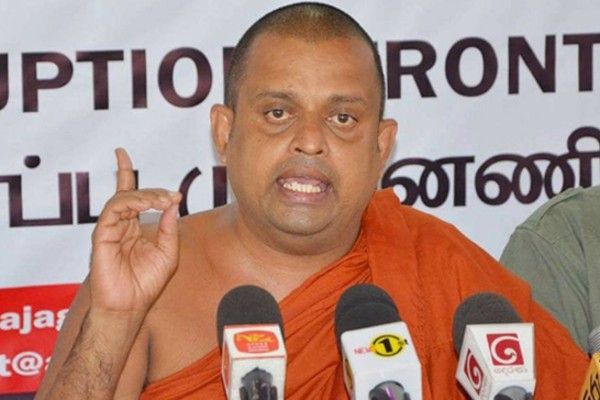 ஞானசார தேரரை விடுவிக்க மகாநாயக்க தேரர்கள் தலையீடு