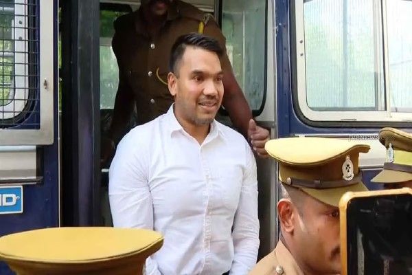 நாமல் ராஜபக்ச நீதிமன்றில் முன்னிலை